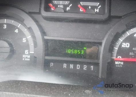 2013 Ford E-350 Super Duty Commercial из США, поврежденный, VIN 1FTSS3EL4DDA51670